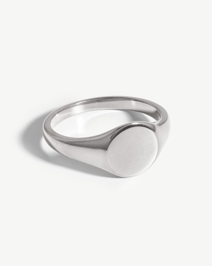 Engravable Round Signet Ring | Sterling Silver - Image 1